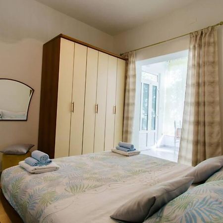 Cosey Studio Apartment For 2 Free Private Parking Makarska Zewnętrze zdjęcie