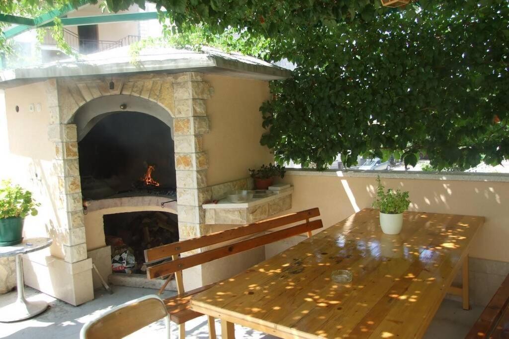 Cosey Studio Apartment For 2 Free Private Parking Makarska Zewnętrze zdjęcie